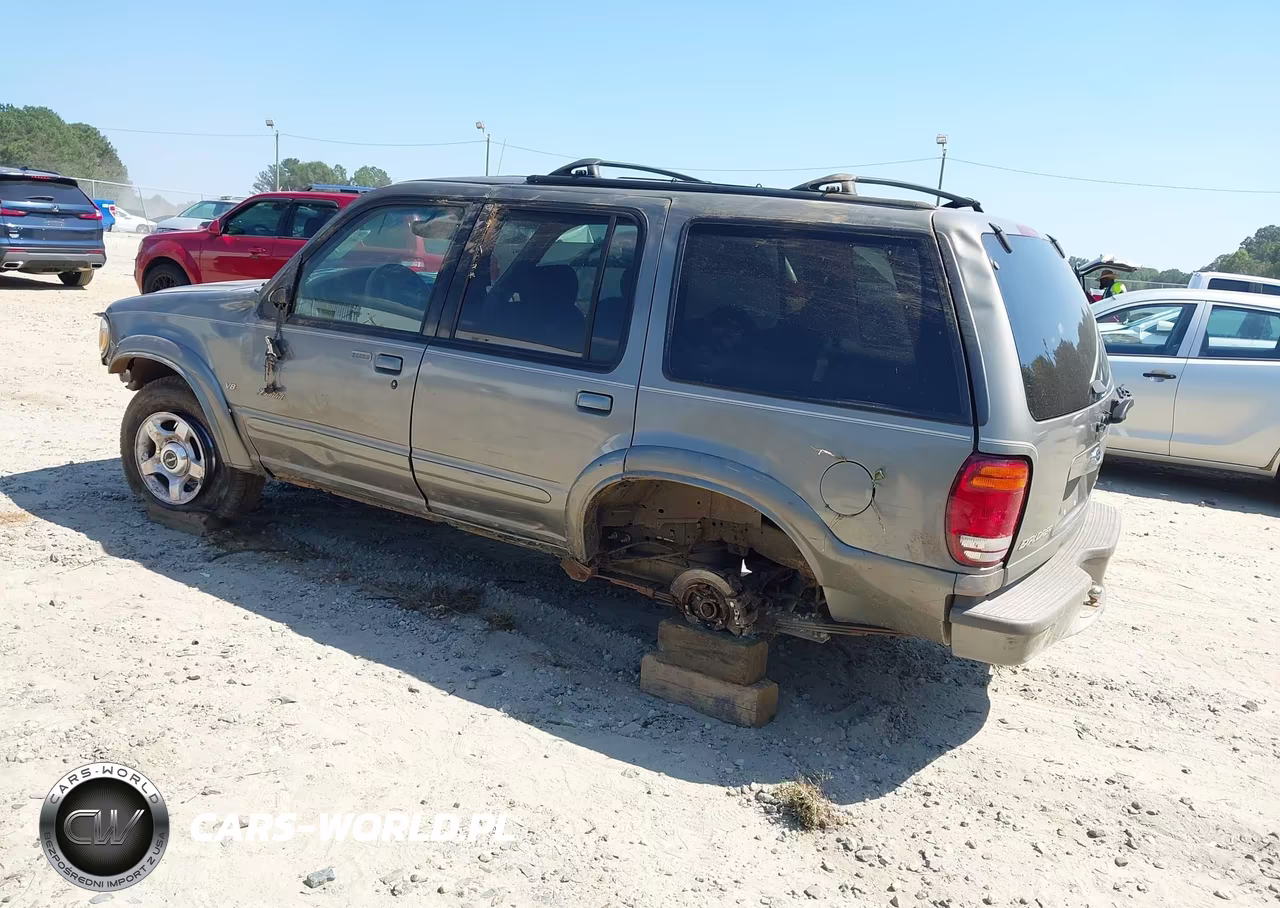 2000 Ford Explorer Limited VIN:1FMDU65P9YZB41246 - 3
