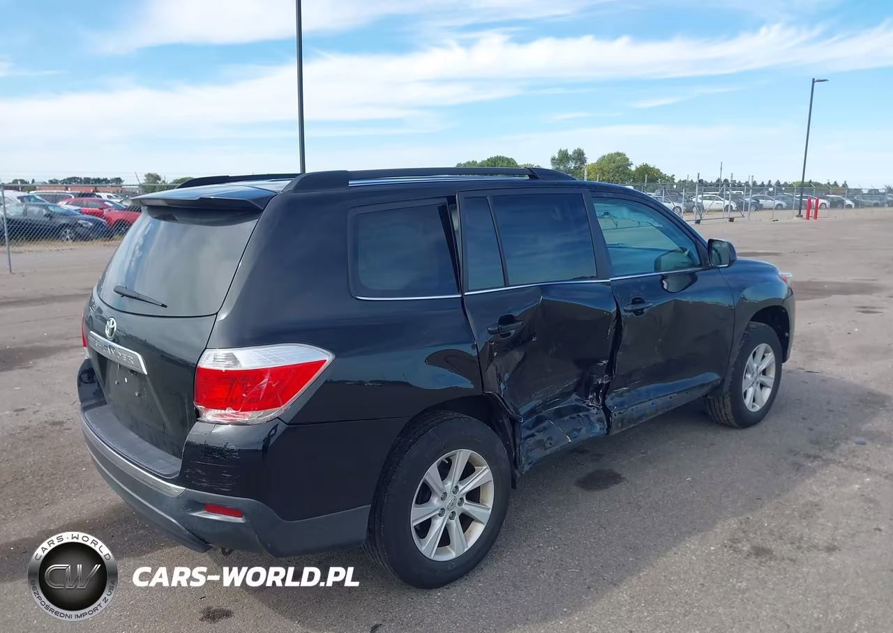 2013 Toyota Highlander Base V6 VIN:5TDZK3EH2DS094502 - 4