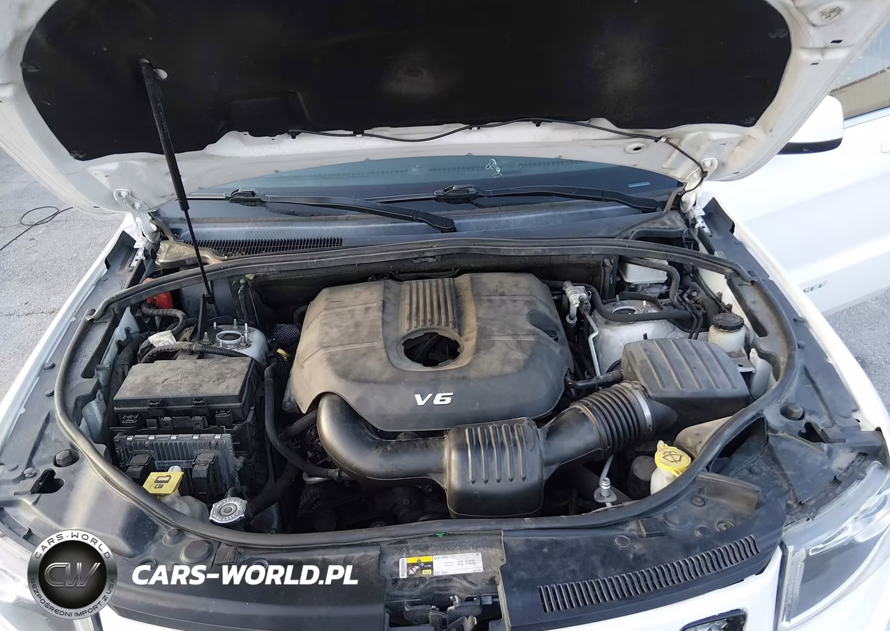 2014 Jeep Grand Cherokee Laredo VIN:1C4RJFAGXEC555093 - 10