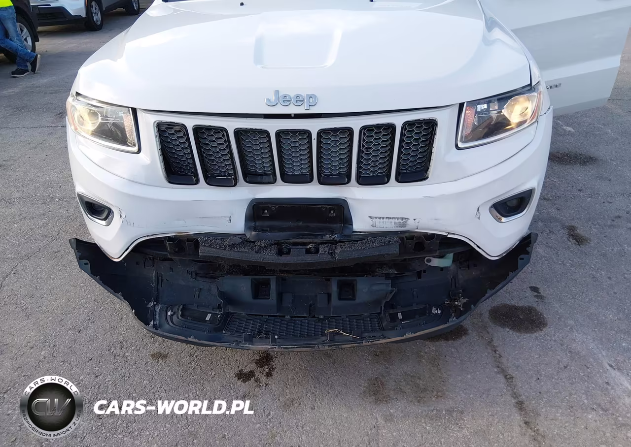 2014 Jeep Grand Cherokee Laredo VIN:1C4RJFAGXEC555093 - 6