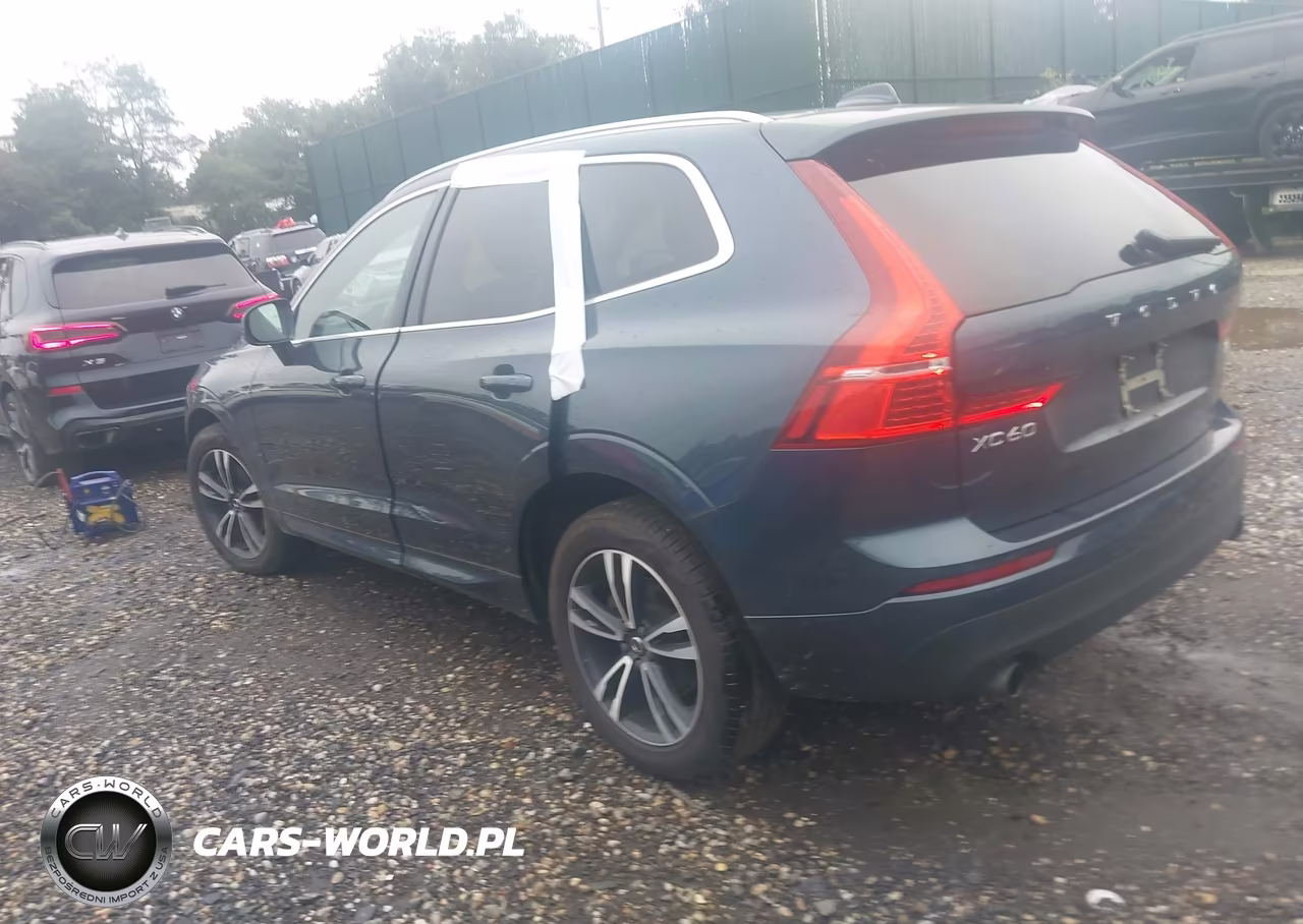 2021 Volvo Xc60 T5 Momentum VIN:YV4102RK8M1700897 - 3