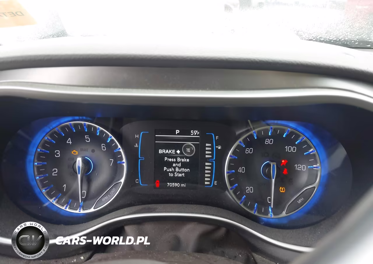 2017 Chrysler Pacifica Touring-L VIN:2C4RC1BG3HR505367 - 7