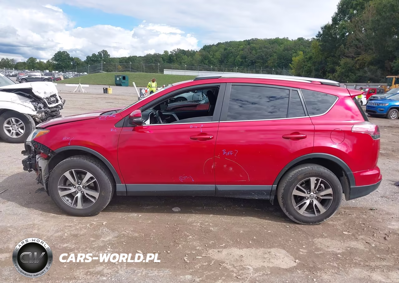 2017 Toyota Rav4 Xle VIN:JTMWFREV4HJ140821 - 14