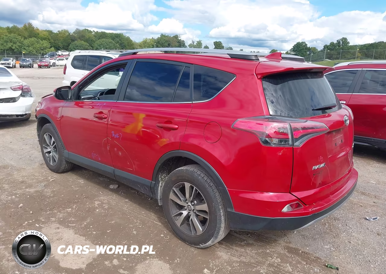 2017 Toyota Rav4 Xle VIN:JTMWFREV4HJ140821 - 3