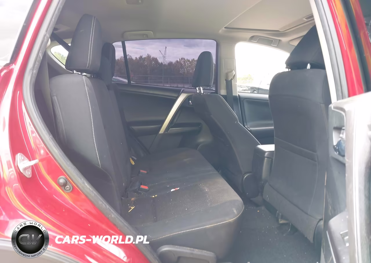 2017 Toyota Rav4 Xle VIN:JTMWFREV4HJ140821 - 8