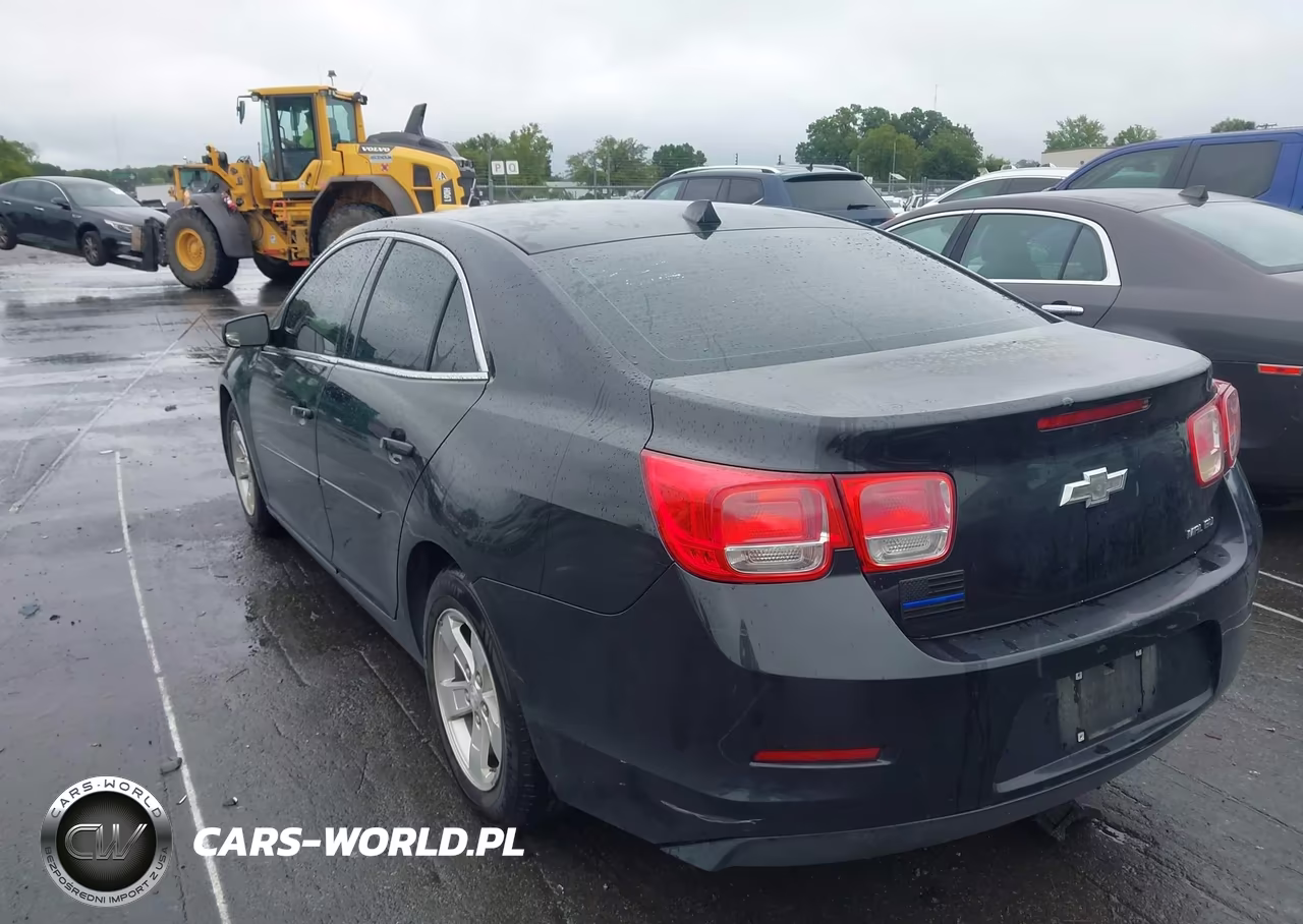 2013 Chevrolet Malibu 1Ls VIN:1G11B5SA8DF339747 - 3