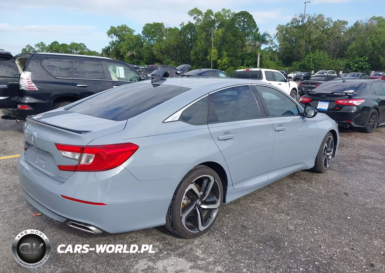 2022 Honda Accord Sport VIN:1HGCV1F33NA068687 - 4