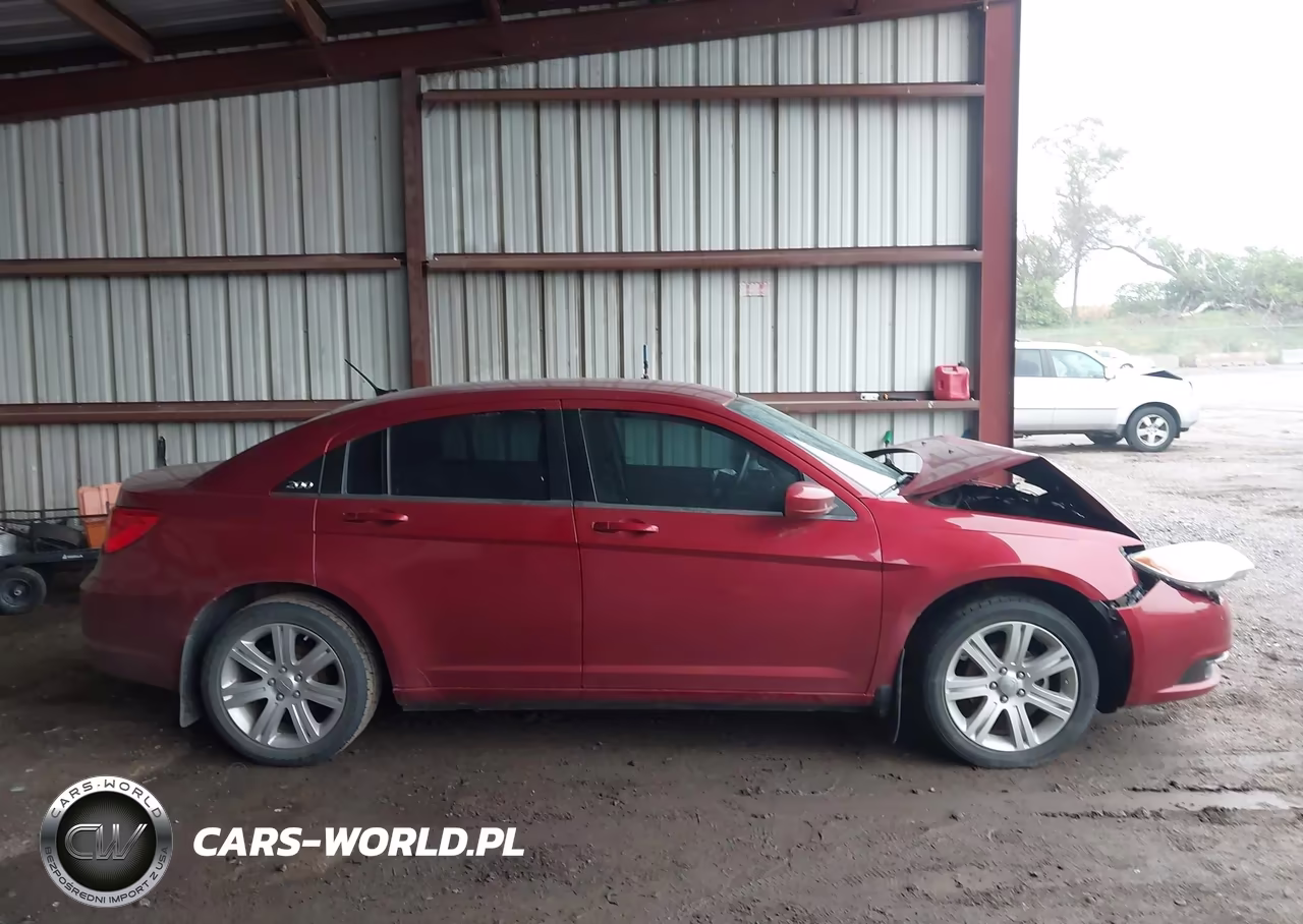2014 Chrysler 200 Touring VIN:1C3CCBBBXEN195456 - 13