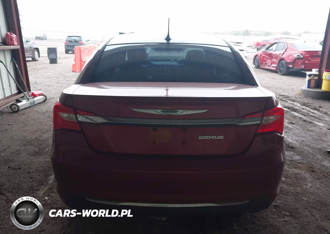 2014 Chrysler 200 Touring VIN:1C3CCBBBXEN195456 - 16