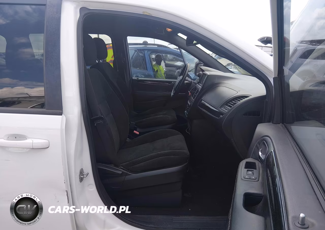 2019 Dodge Grand Caravan Se Plus VIN:2C4RDGBG3KR540837 - 5