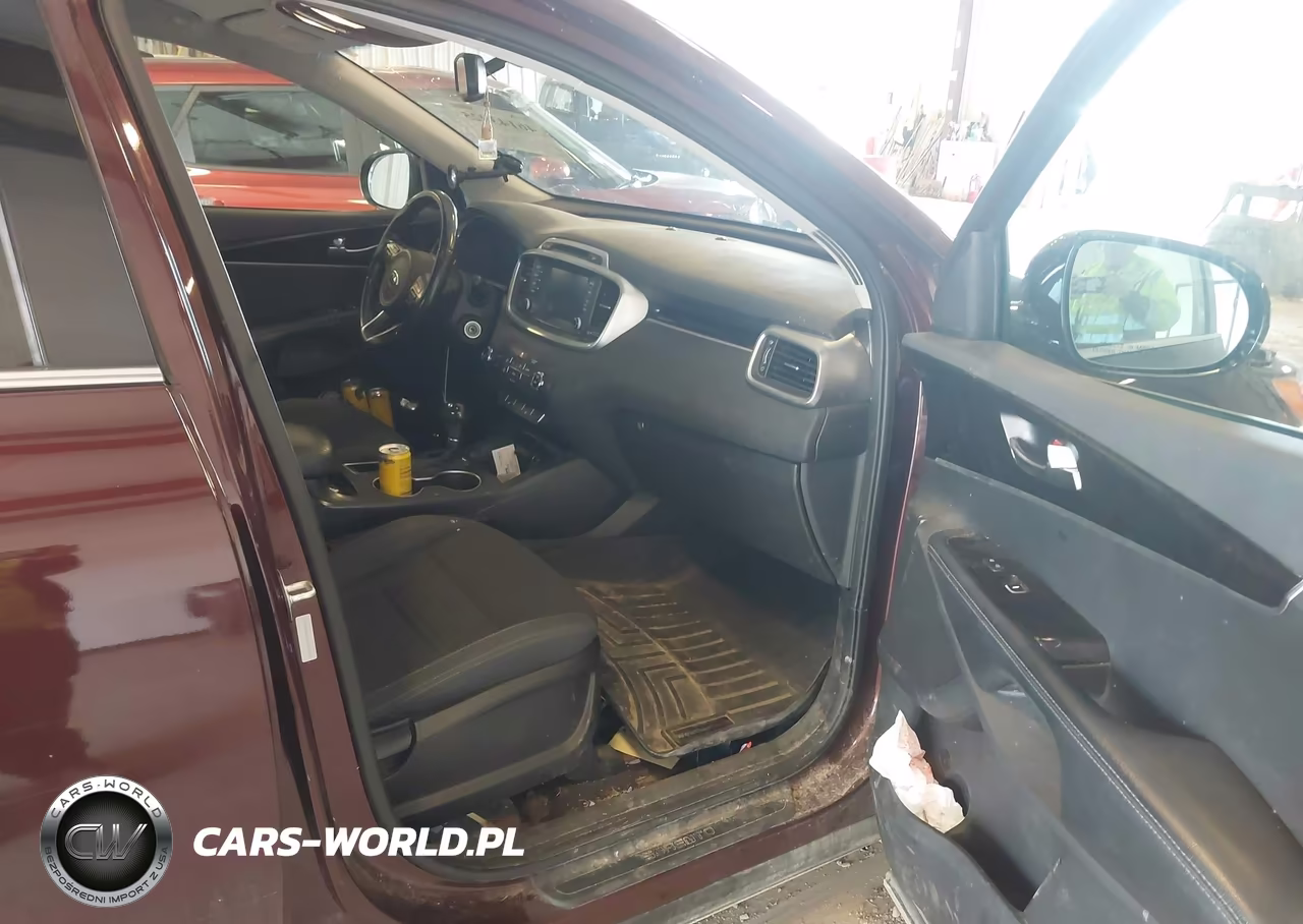 2018 Kia Sorento 2.4L Lx VIN:5XYPGDA32JG430909 - 5