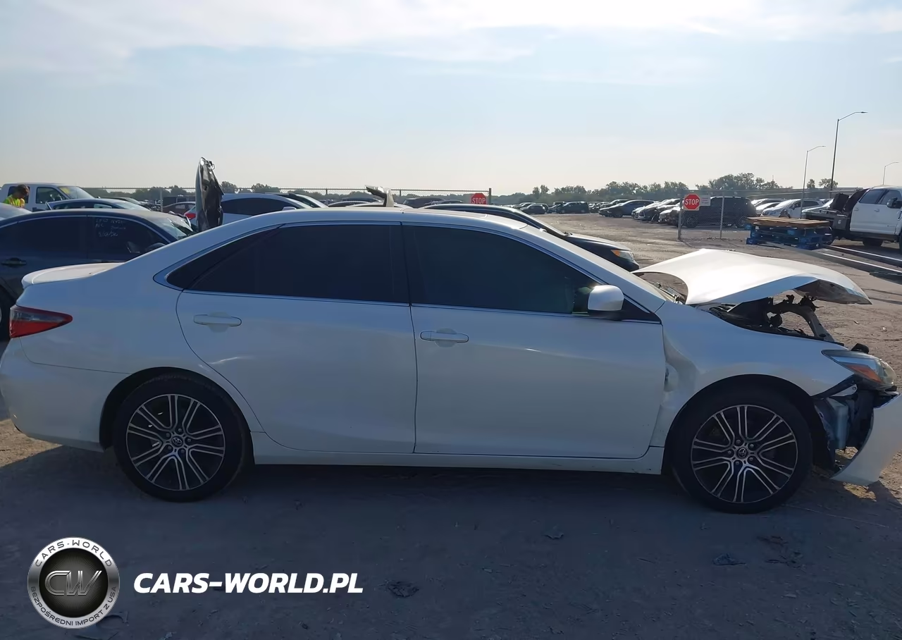 2016 Toyota Camry Se VIN:4T1BF1FKXGU148662 - 13