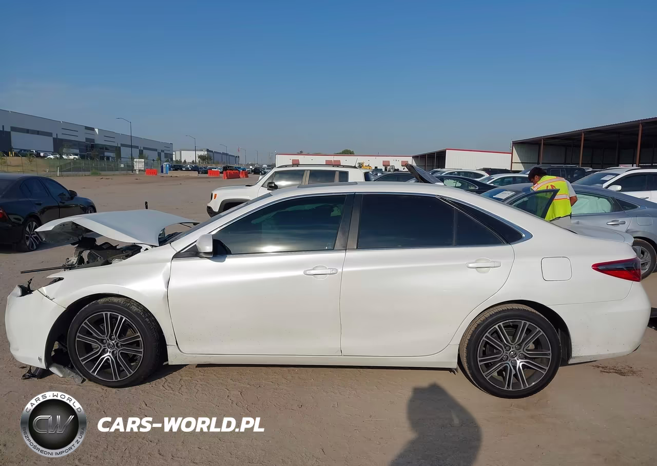 2016 Toyota Camry Se VIN:4T1BF1FKXGU148662 - 14