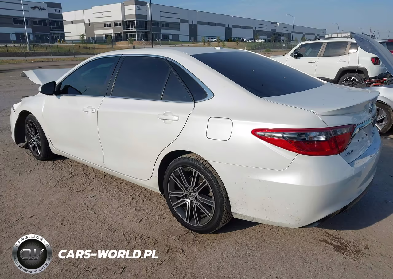 2016 Toyota Camry Se VIN:4T1BF1FKXGU148662 - 3
