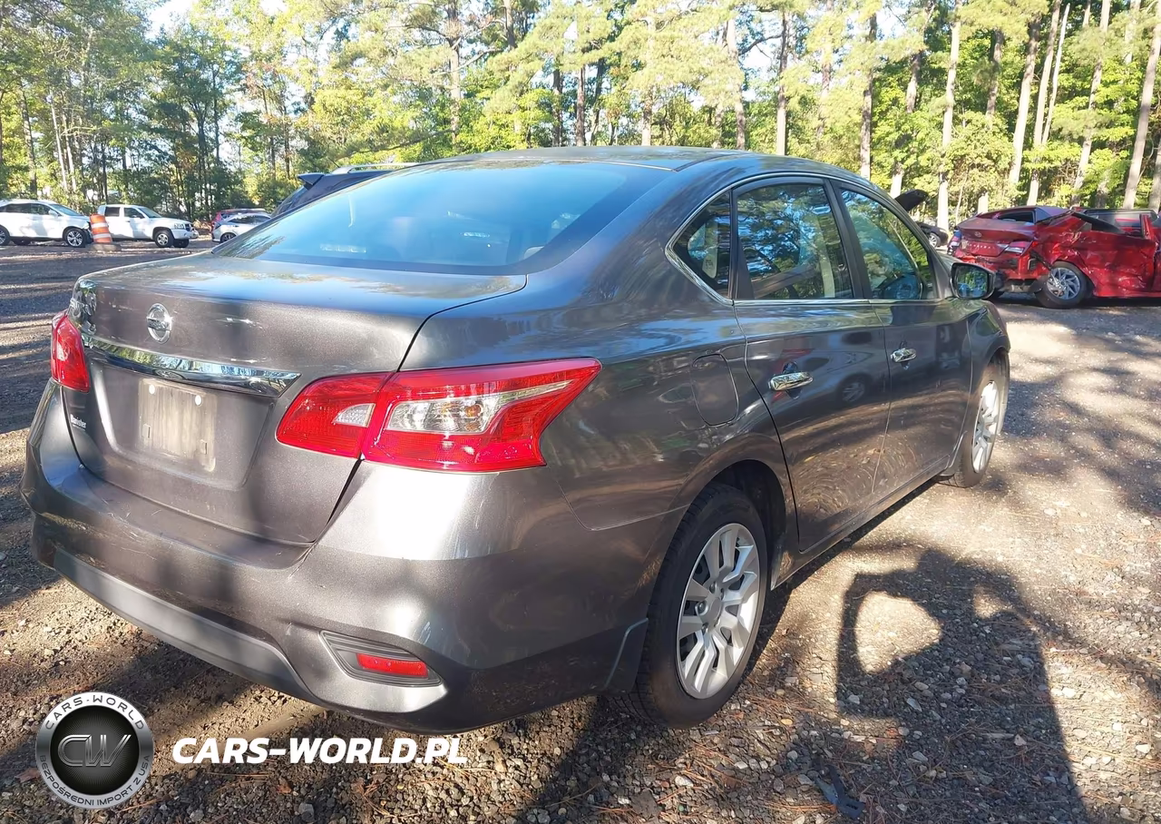 2016 Nissan Sentra S VIN:3N1AB7AP9GY311156 - 4