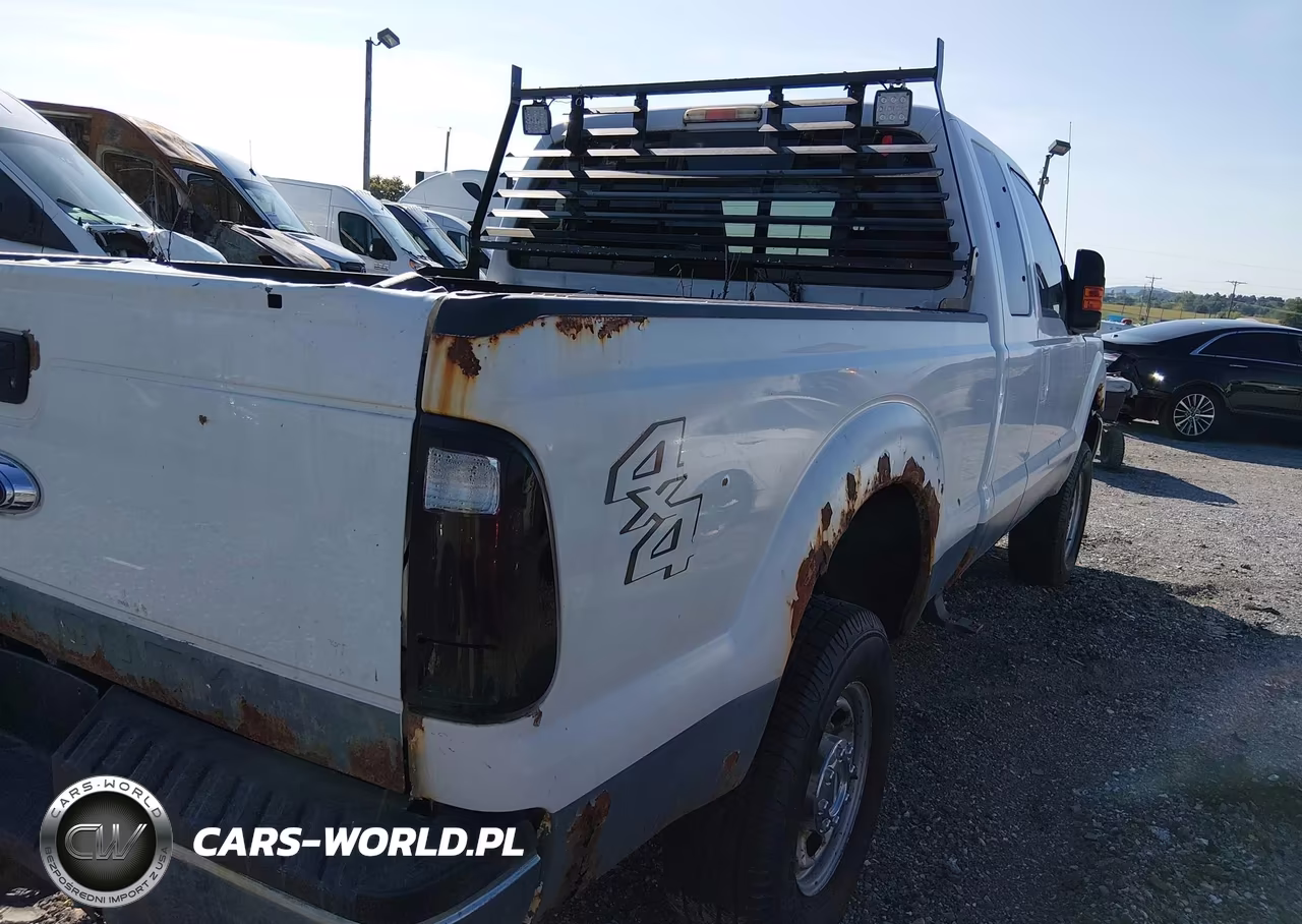 2015 Ford F-250 Lariat VIN:1FT7X2B63FEB33189 - 4