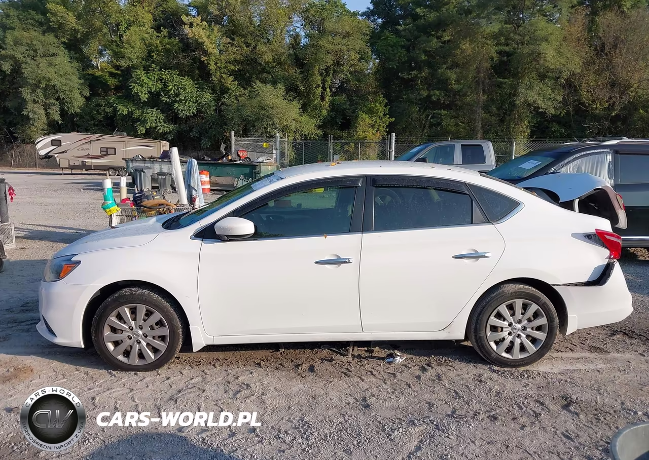 2017 Nissan Sentra S VIN:3N1AB7AP9HY303513 - 13
