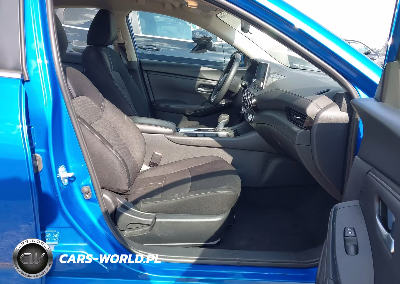 2025 Nissan Sentra Sv VIN:3N1AB8CV4SY382050 - 5