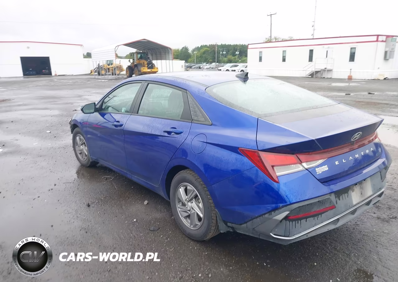2024 Hyundai Elantra Se VIN:KMHLL4DG4RU840805 - 3