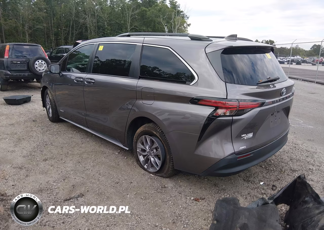 2021 Toyota Sienna Le VIN:5TDBSKFC4MS022859 - 3