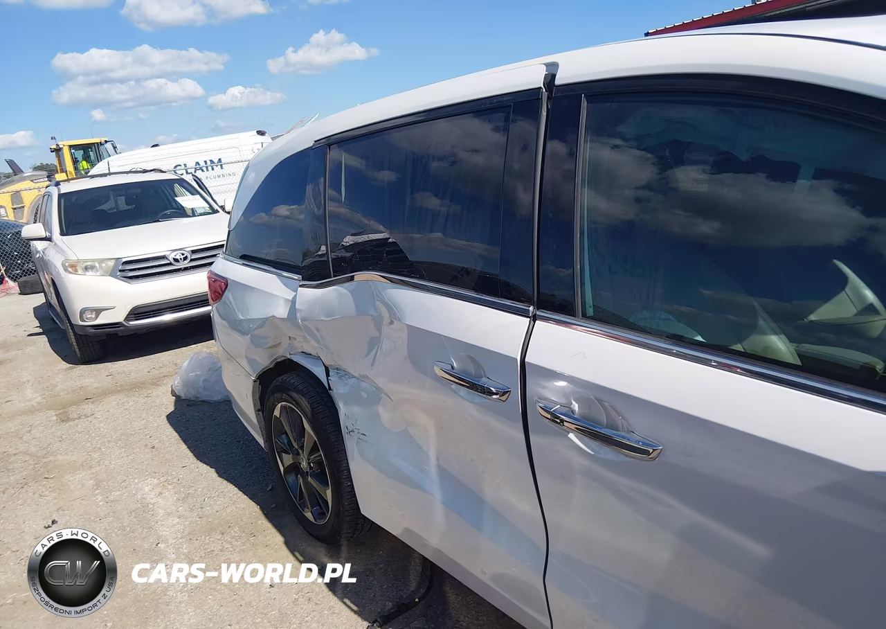 2022 Honda Odyssey Elite VIN:5FNRL6H92NB045194 - 6