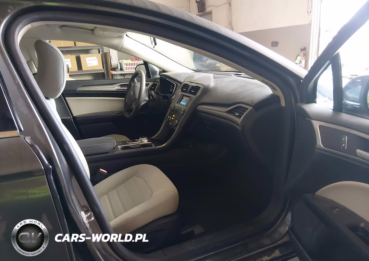 2018 Ford Fusion Hybrid S VIN:3FA6P0UU7JR273690 - 5