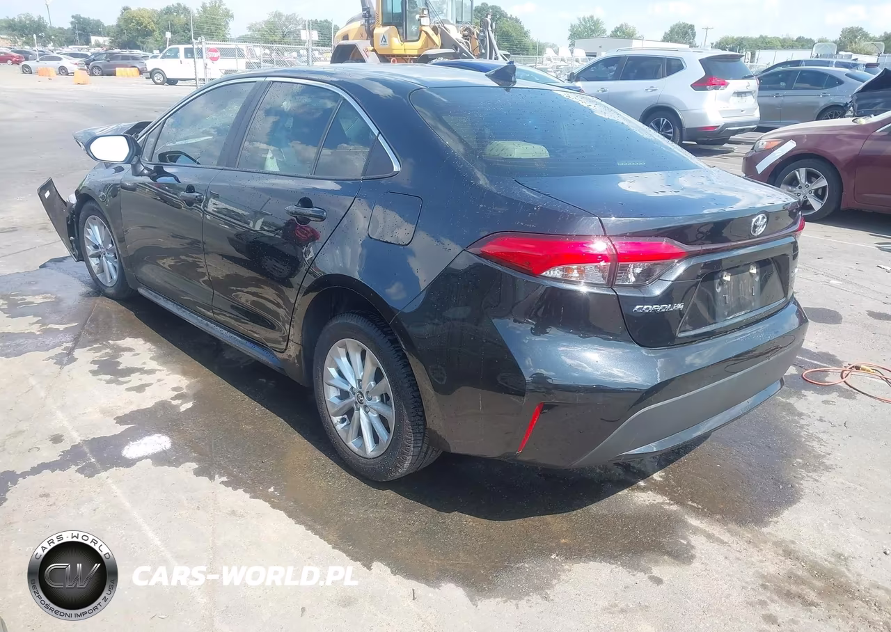 2020 Toyota Corolla Xle VIN:JTDFPRAE6LJ009983 - 3