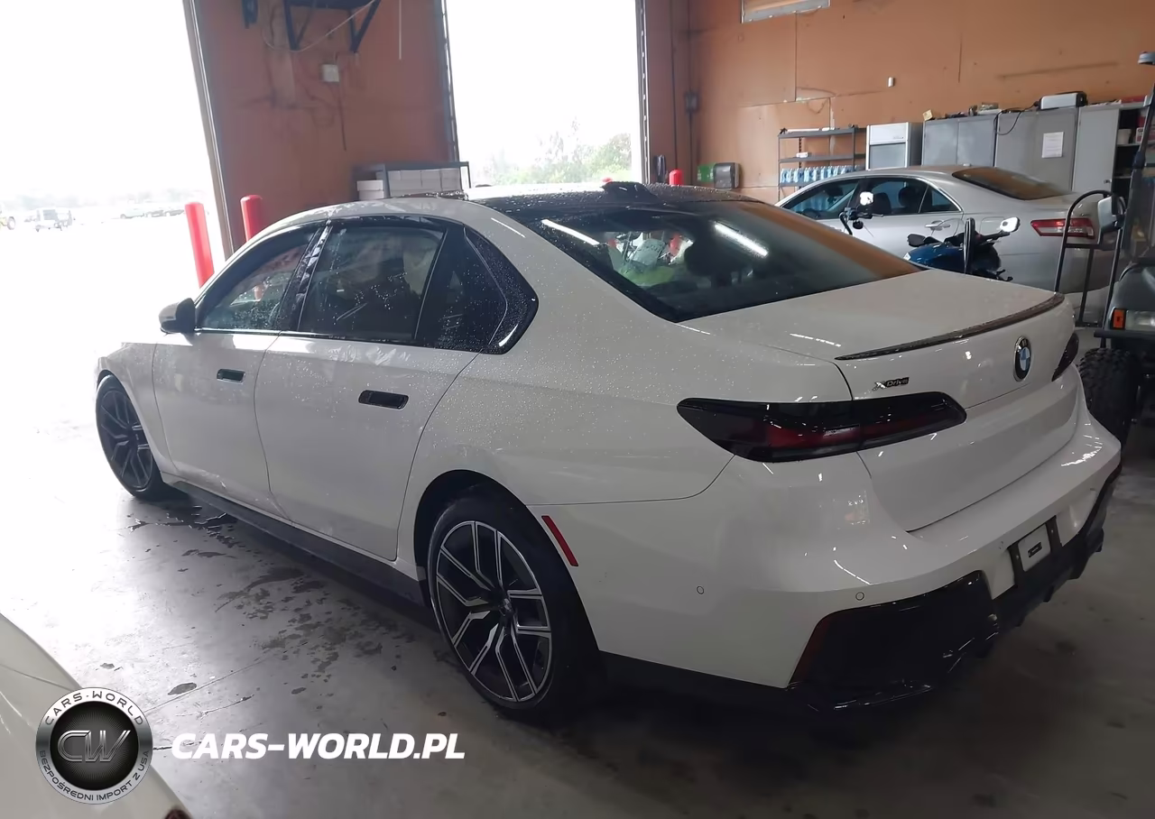 2026 BMW 740I xDrive VIN:WBA33EH00TCY05129 - 3