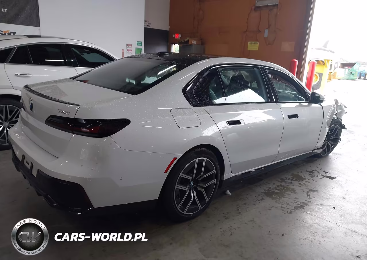 2026 BMW 740I xDrive VIN:WBA33EH00TCY05129 - 4