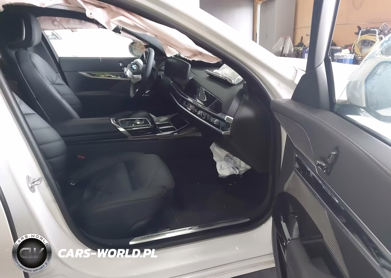2026 BMW 740I xDrive VIN:WBA33EH00TCY05129 - 5