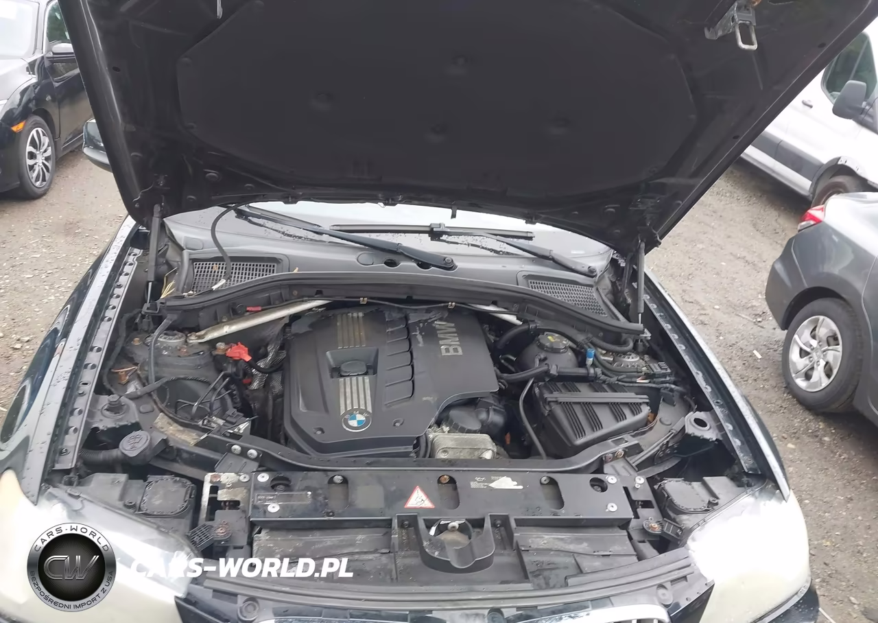 2011 BMW X3 xDrive28I VIN:5UXWX5C59BL700545 - 10