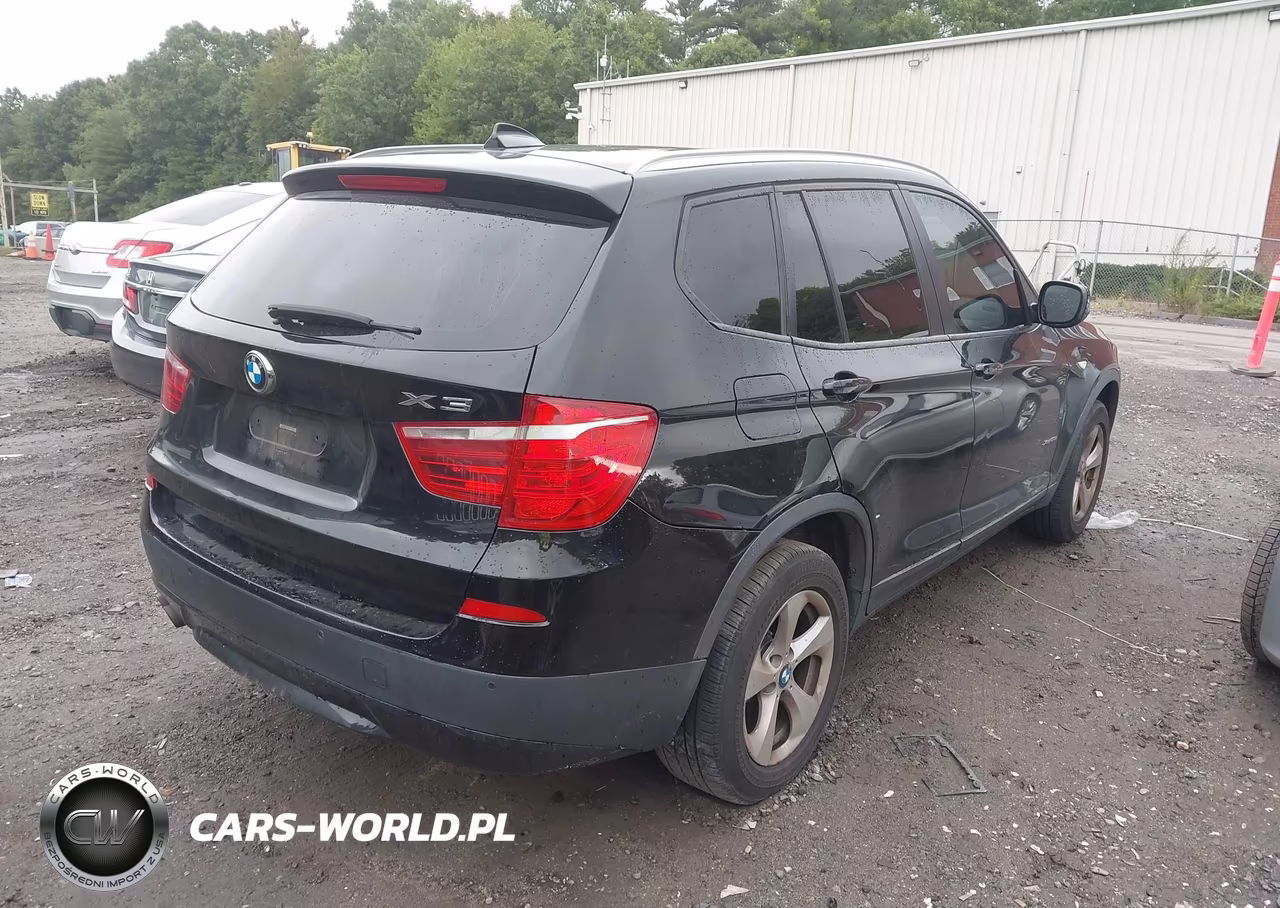 2011 BMW X3 xDrive28I VIN:5UXWX5C59BL700545 - 4