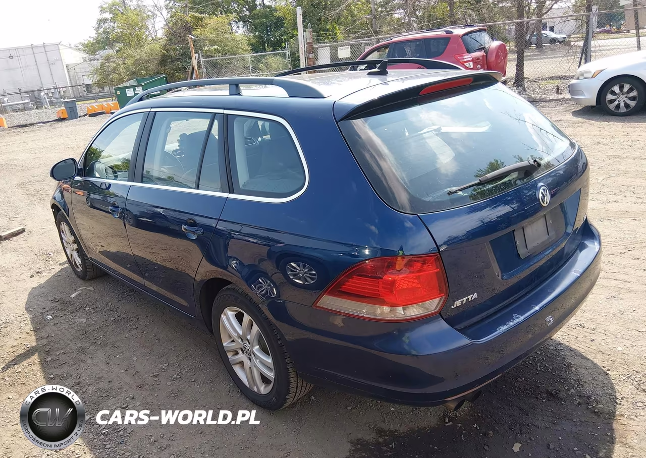 2011 Volkswagen Jetta Sportwagen 2.0L Tdi VIN:3VWPL7AJXBM666124 - 3