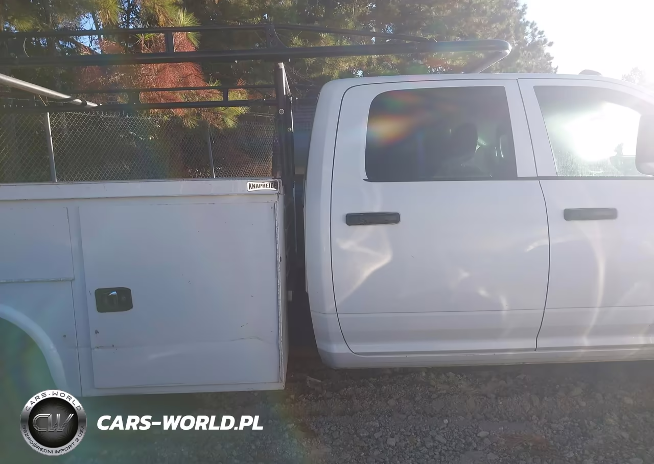2020 Ram 3500 Chassis Tradesman-Slt-Laramie-Limited VIN:3C7WRTCL3LG243036 - 13