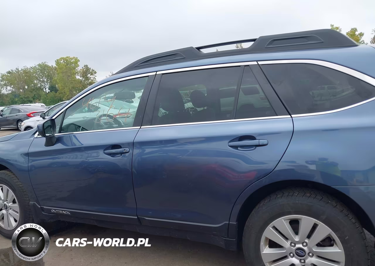 2018 Subaru Outback 2.5I Premium VIN:4S4BSADC6J3362617 - 14