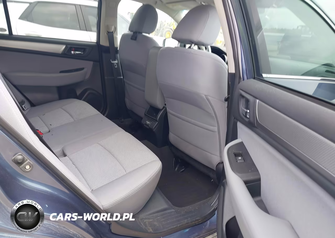 2018 Subaru Outback 2.5I Premium VIN:4S4BSADC6J3362617 - 8