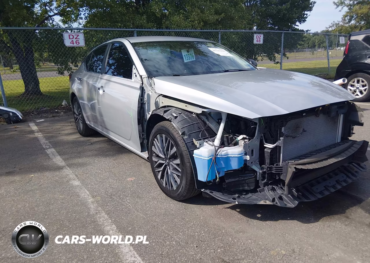 2024 Nissan Altima Sv Fwd