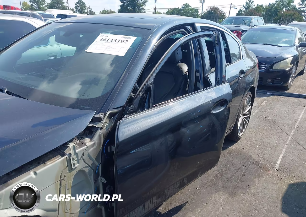 2018 BMW 530I VIN:WBAJA5C51JWA36025 - 18
