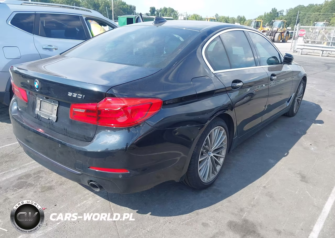 2018 BMW 530I VIN:WBAJA5C51JWA36025 - 4