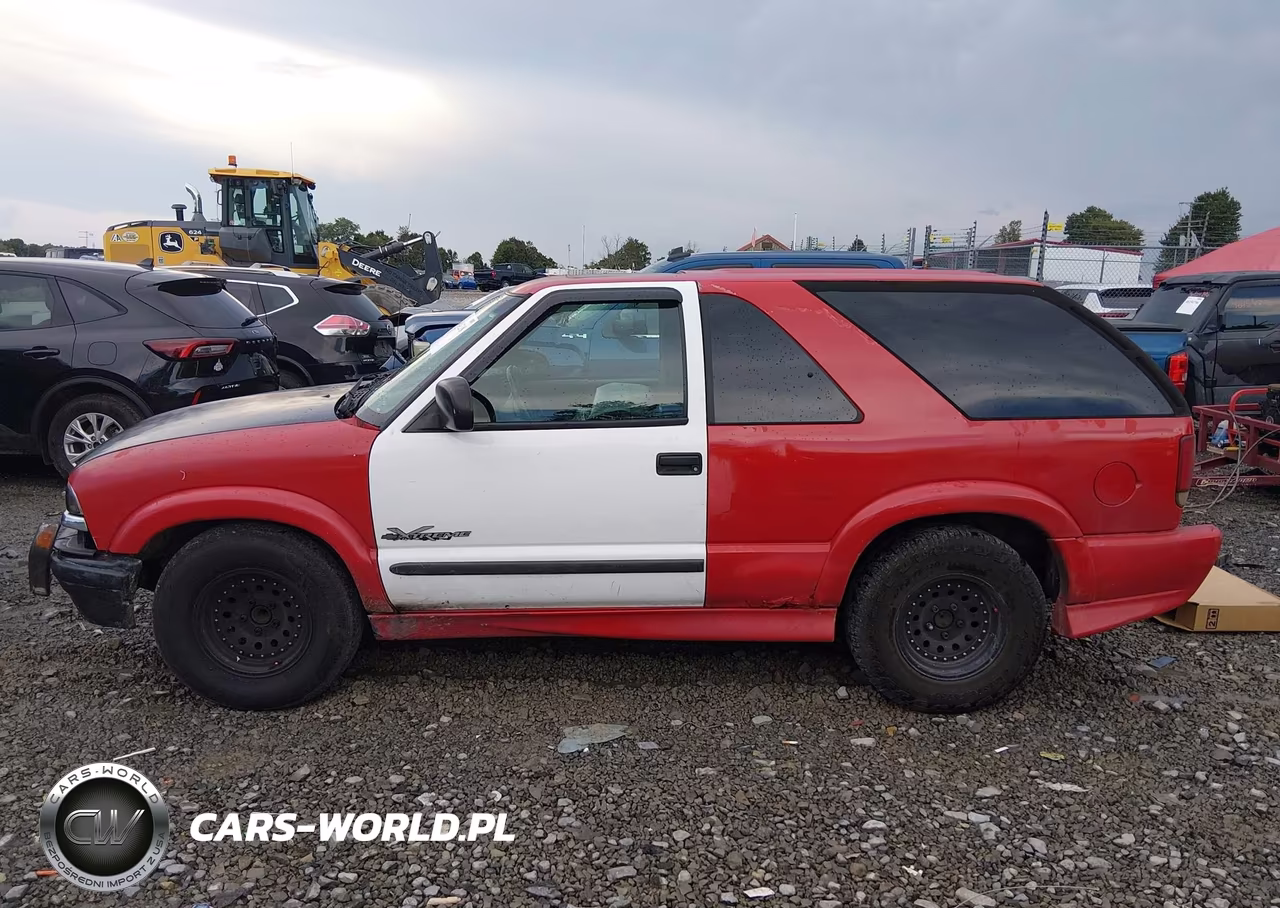 2003 Chevrolet Blazer Xtreme VIN:1GNCS18X93K102945 - 15