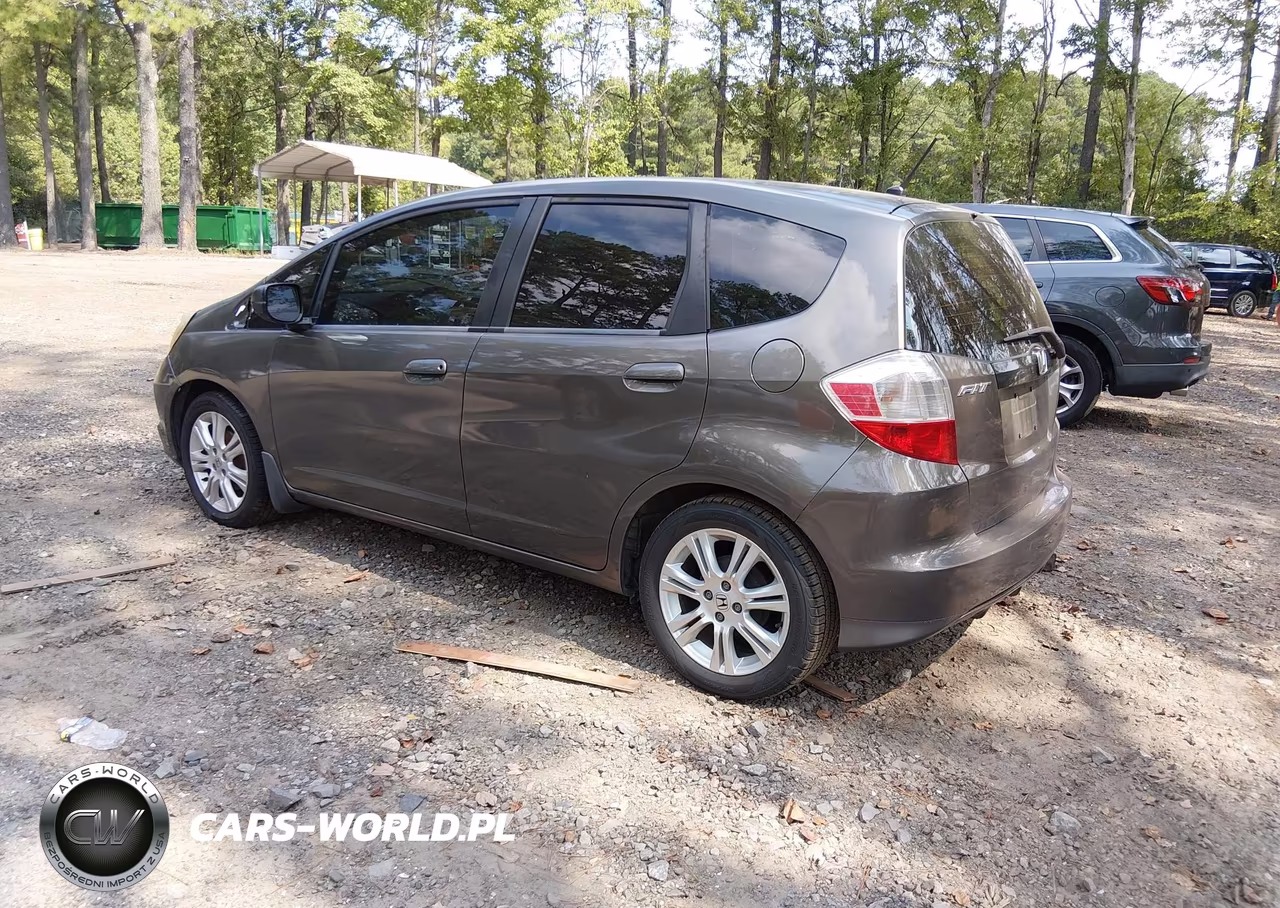 2012 Honda Fit VIN:JHMGE8H30CS002822 - 3