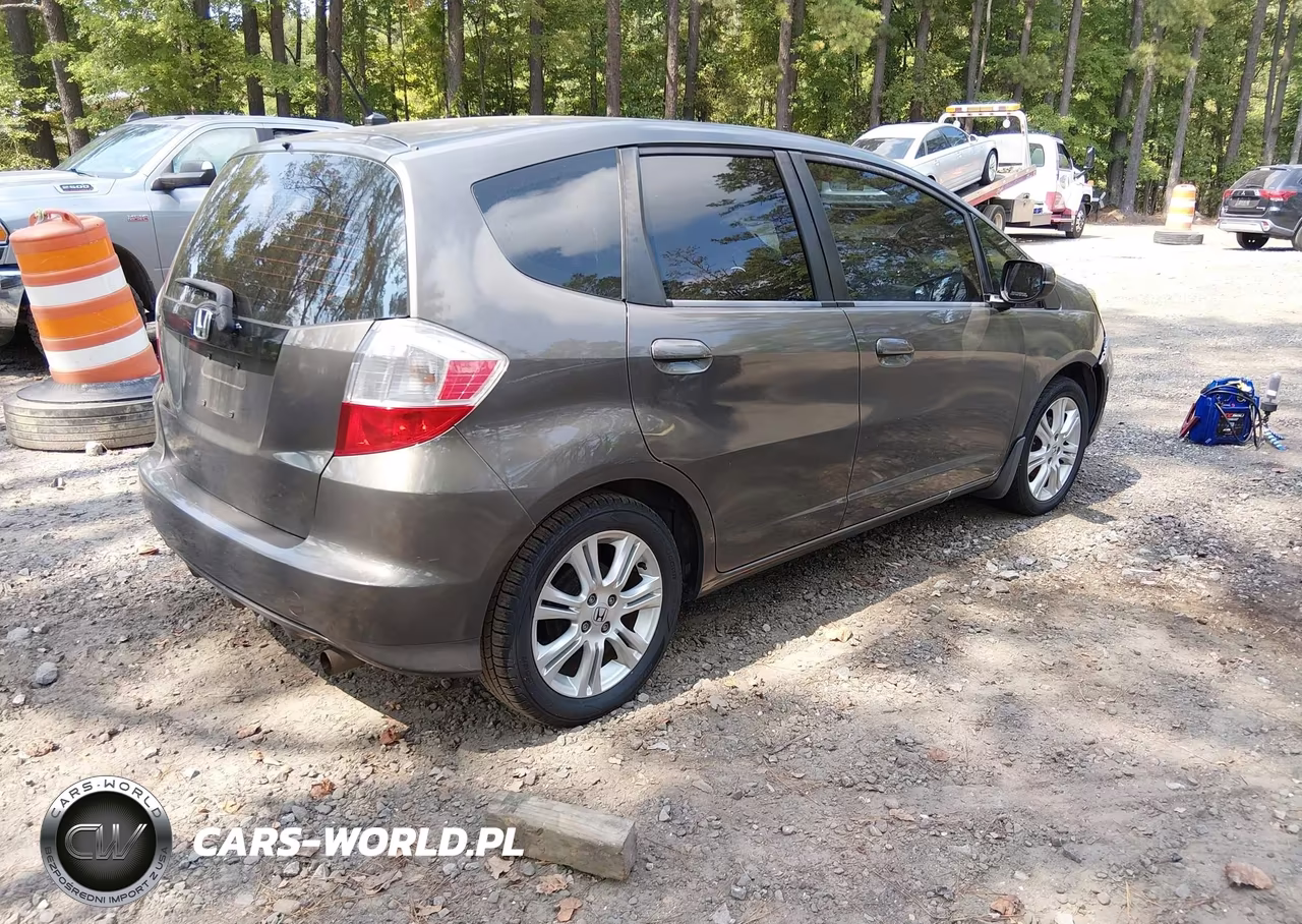 2012 Honda Fit VIN:JHMGE8H30CS002822 - 4