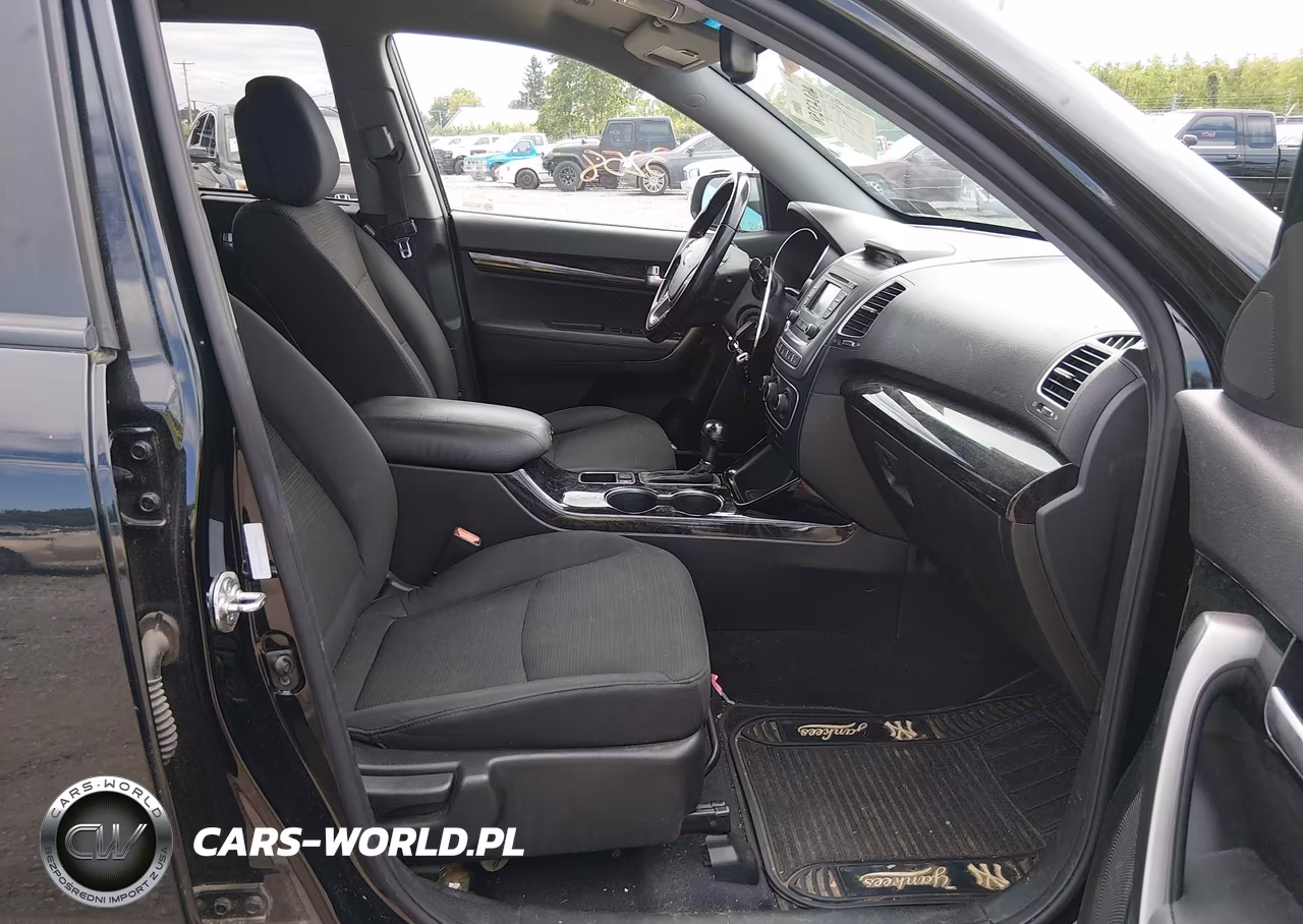 2014 Kia Sorento Lx VIN:5XYKT3A62EG506368 - 5