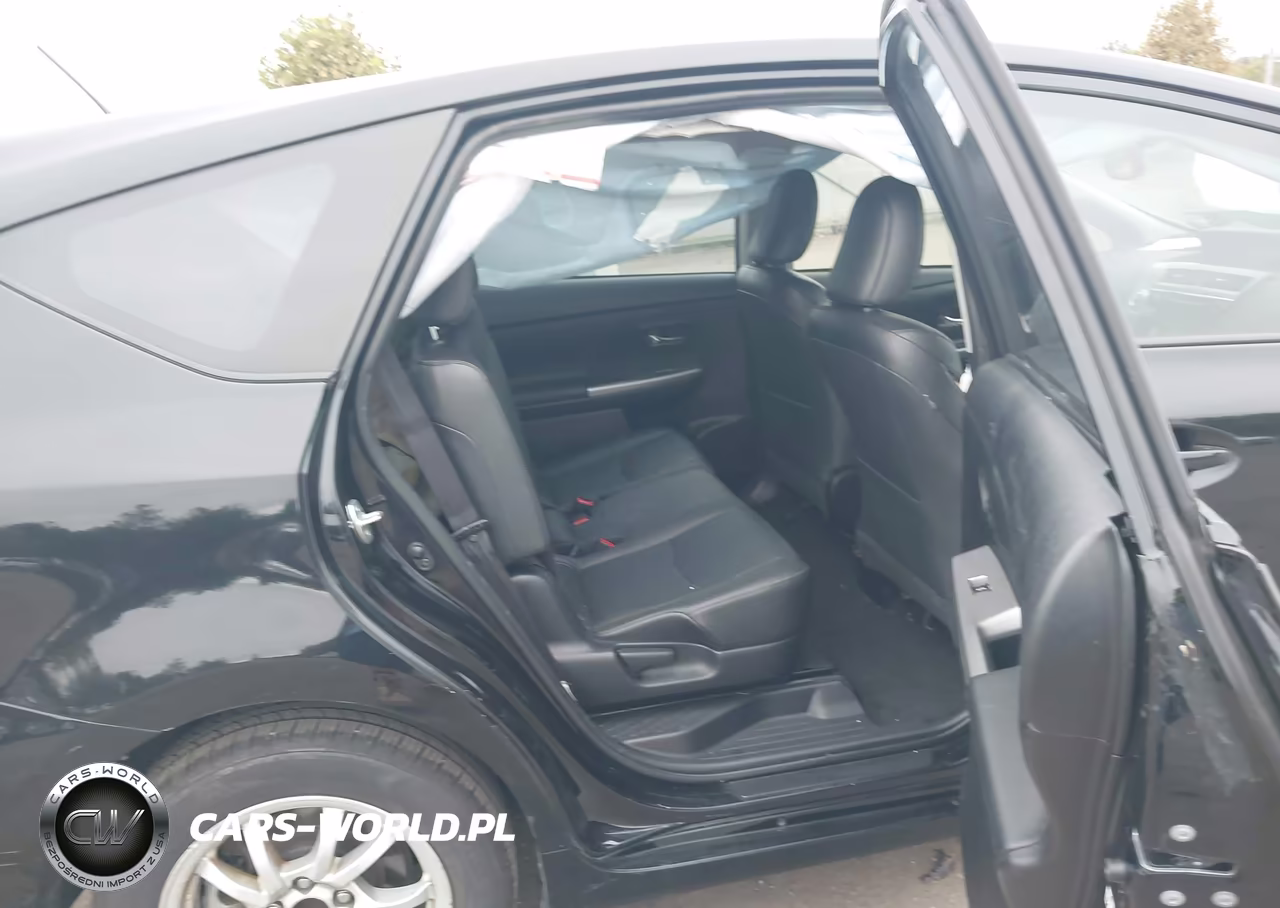 2016 Toyota Prius V Four VIN:JTDZN3EU9GJ051698 - 8