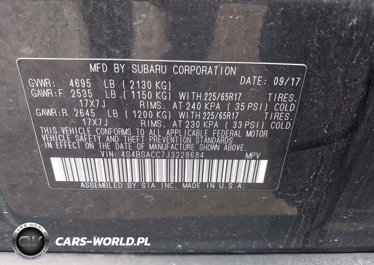 2018 Subaru Outback 2.5I Premium VIN:4S4BSACC7J3228684 - 9