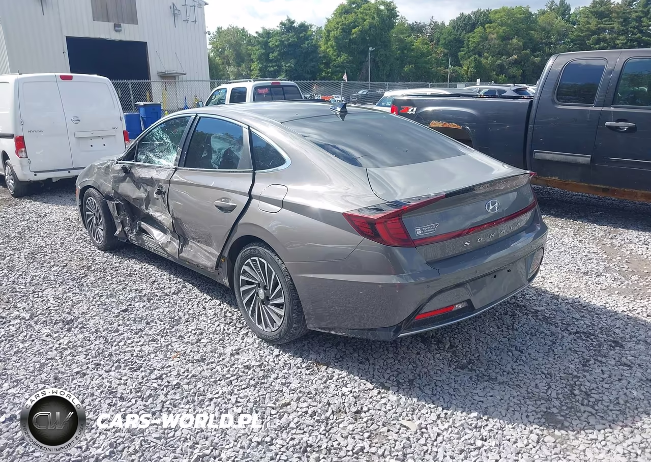 2021 Hyundai Sonata Limited VIN:KMHL54JJ1MA036076 - 3