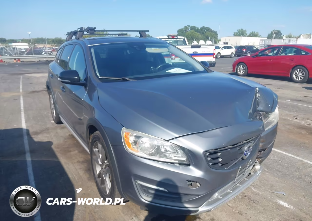 2016 Volvo V60 Cross Country T5 – zdjęcie 1 z 16