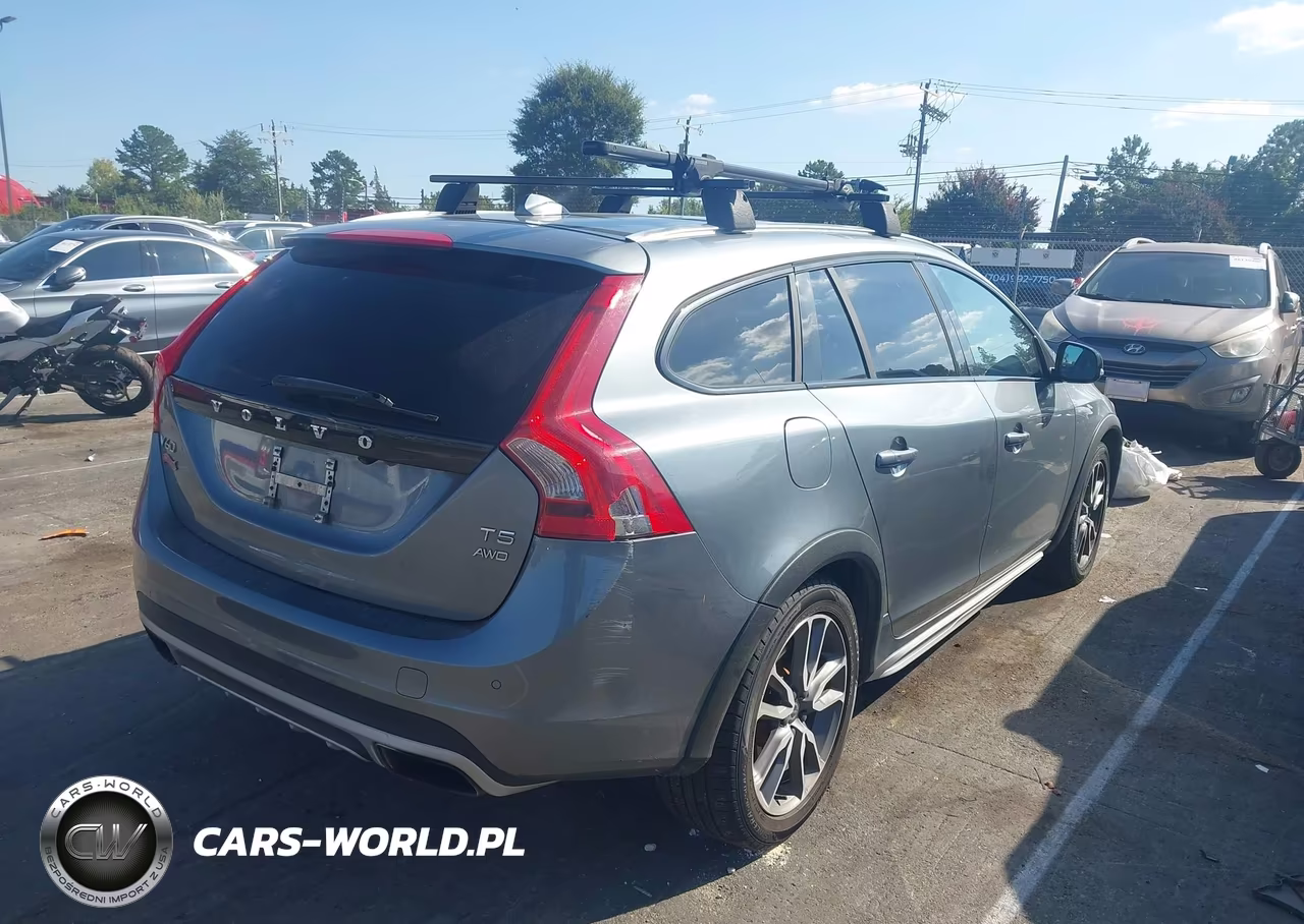 2016 Volvo V60 Cross Country T5 VIN:YV4612HK7G1018327 - 4