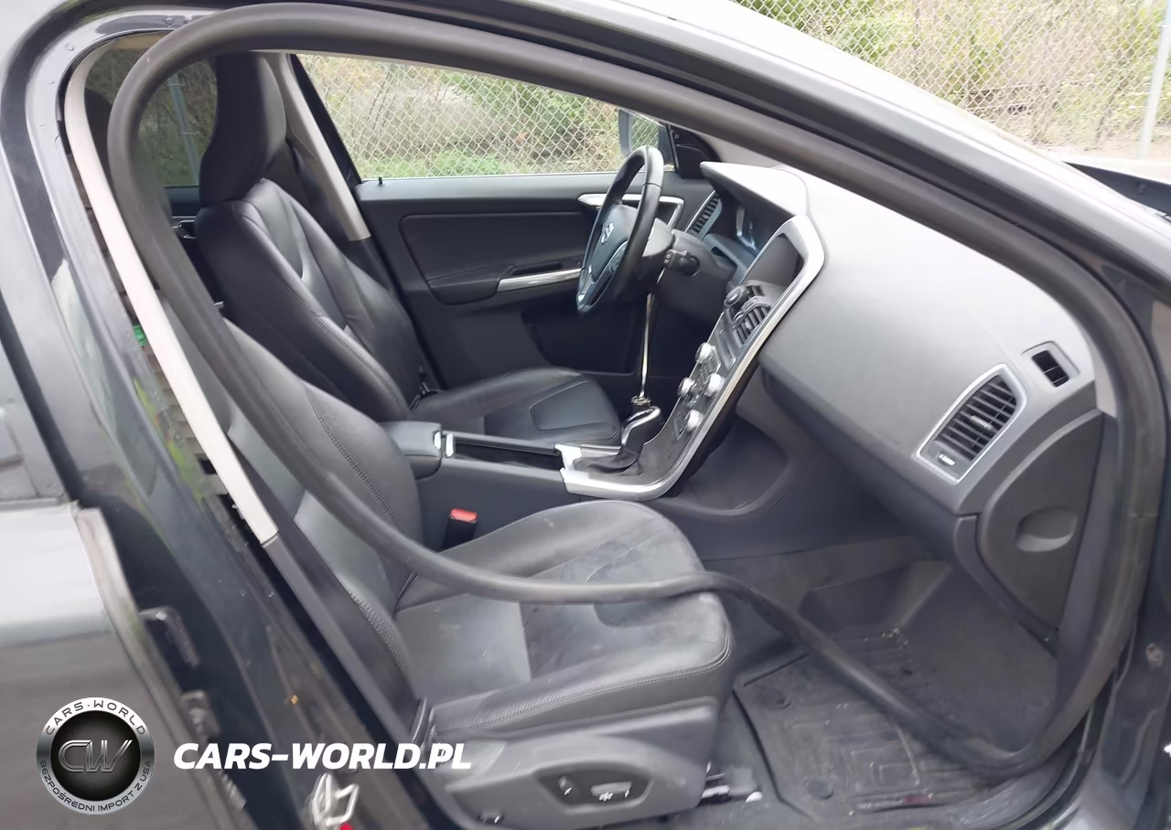 2016 Volvo Xc60 T5 Premier VIN:YV4612RK6G2865395 - 5