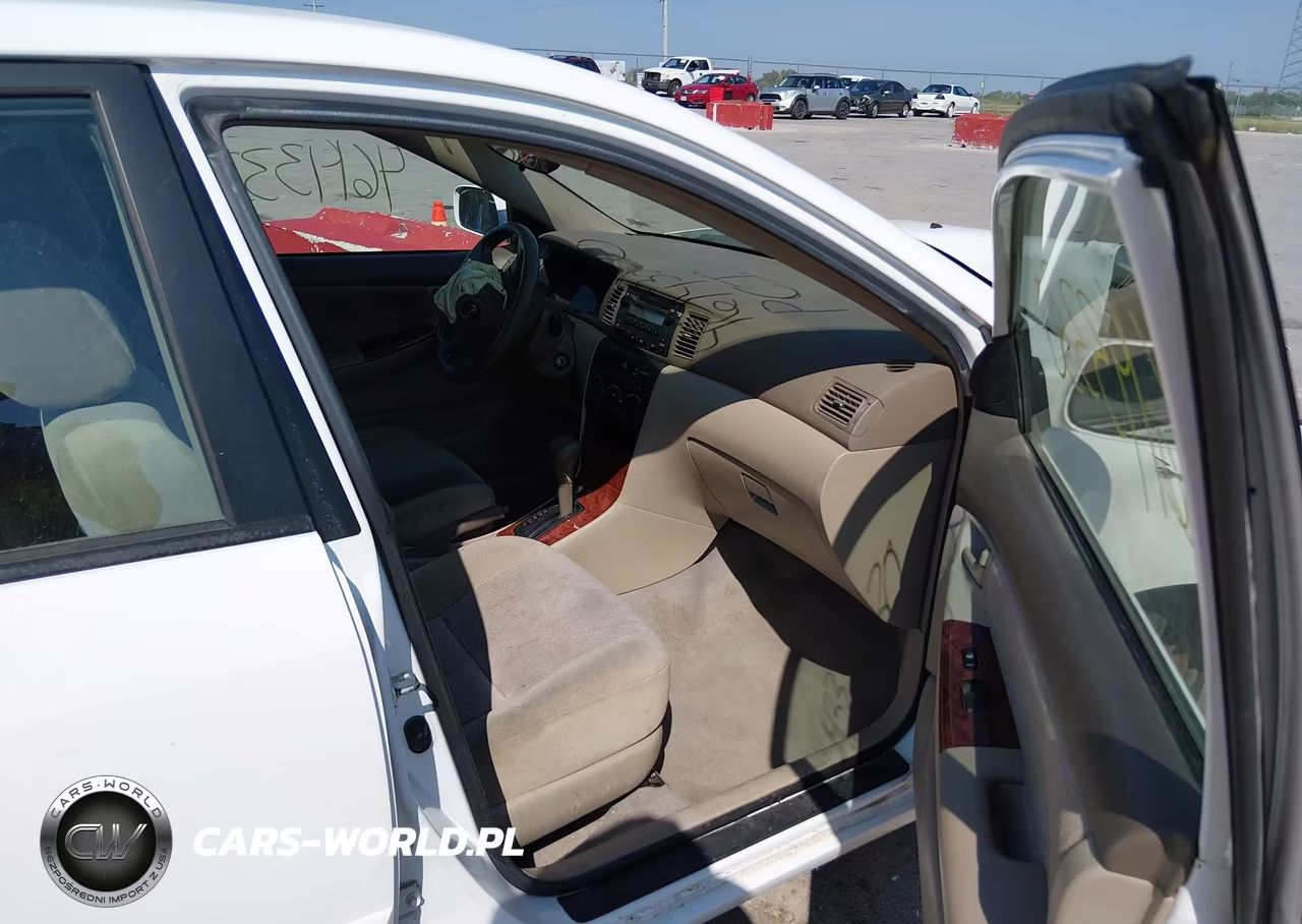 2005 Toyota Corolla Le VIN:1NXBR32E95Z392917 - 5